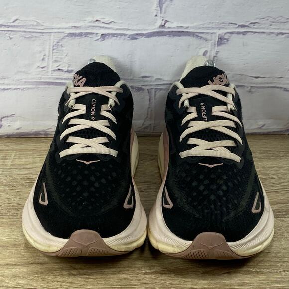 Hoka One One Clifton 9 Running Shoes Women's Size 9 Obsidian Black Pink Sneakers - Picture 2 of 8